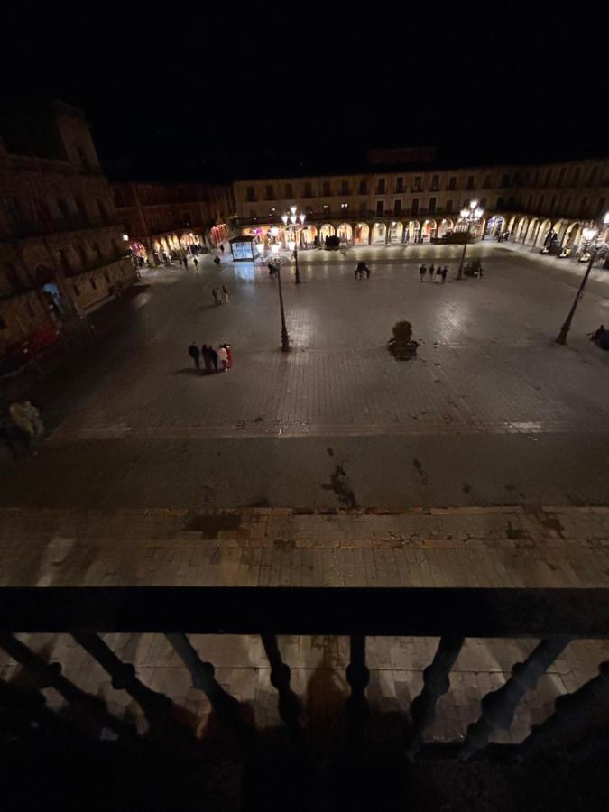 Plaza Mayor Leon - Bohemia Экстерьер фото